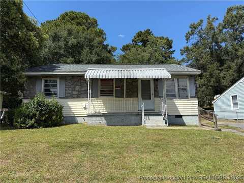 918 Rochester Drive, Fayetteville, NC 28305