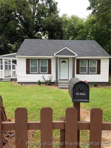 207 Johnson Street, Fayetteville, NC 28303