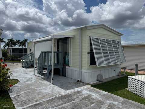 11531 Blue Warbler Drive, Fort Myers, FL 33908
