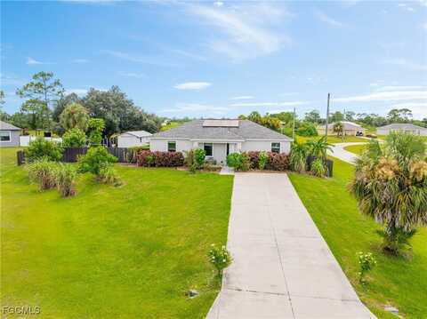 9012 S Indio Court, Labelle, FL 33935