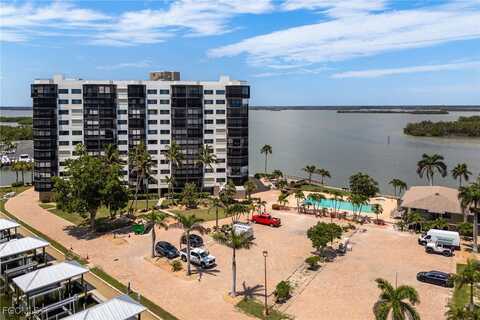 4265 Bay Beach Lane unit: 425, Fort Myers Beach, FL 33931