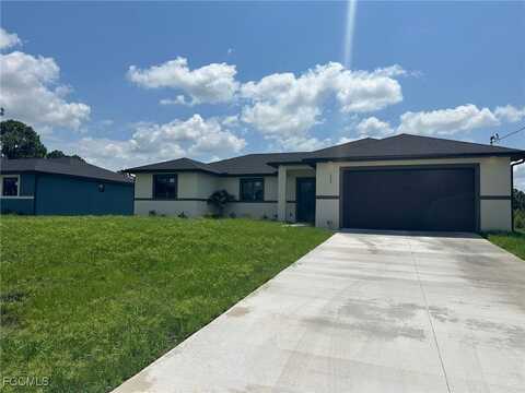 1049 Citrus Avenue S, Lehigh Acres, FL 33974
