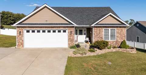 27 HULL HILLS LN, STAUNTON, VA 24401