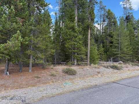 325 Shoshone Avenue, West Yellowstone, MT 59758
