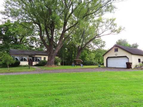 10363 FREE Road, Conneaut Lake, PA 16316