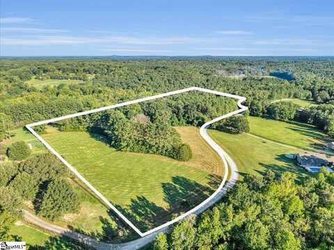 54 Stone Cottage Lane, Landrum, SC 29356