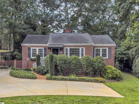 136 Augusta Court, Greenville, SC 29605