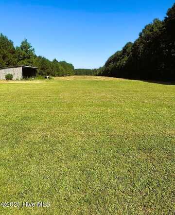 3818 Nc 30, Stokes, NC 27884