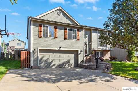 16934 Grand Avenue, Omaha, NE 68116