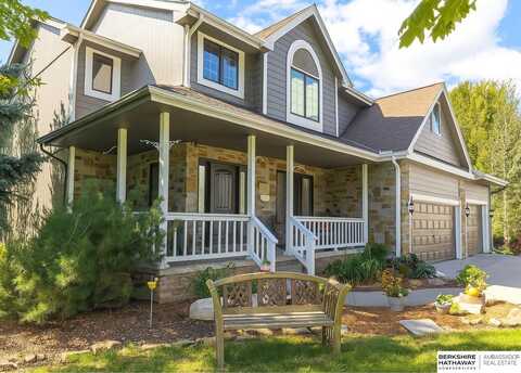 21308 Ridgewood Road Circle, Omaha, NE 68022
