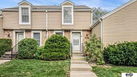 719 N 130th Plaza, Omaha, NE 68154