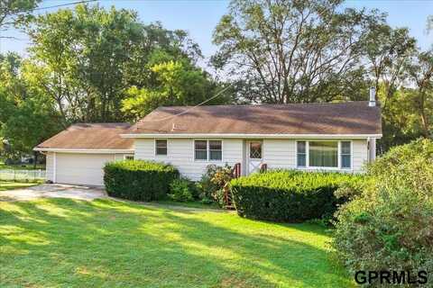 21823 Chestnut Road, Council Bluffs, IA 51503