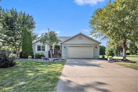 5693 Creekridge Drive, Middleville, MI 49333