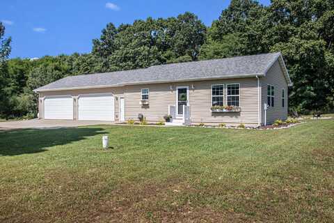 46412 County Road 374, Paw Paw, MI 49079