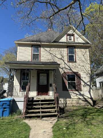 1328 James Street, Kalamazoo, MI 49001