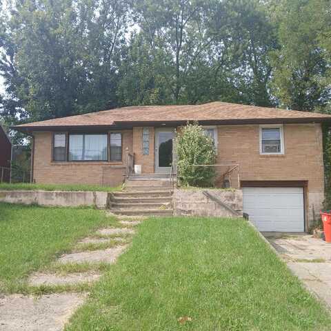 688 S Fair Avenue, Benton Harbor, MI 49022