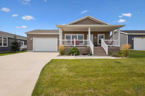 5906 Trillium Hills Drive NE, Rockford, MI 49341