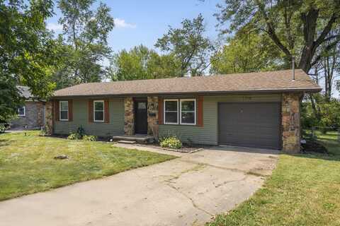 1710 W Edgewood Street, Springfield, MO 65807