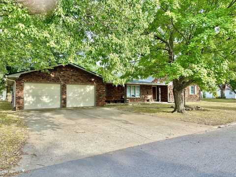 512 N Claud Avenue, Bolivar, MO 65613