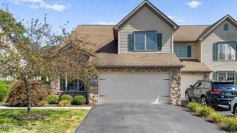 72 Hedge Row Run, Clarks Summit, PA 18411