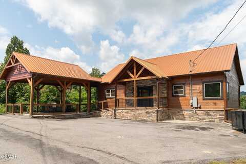 1072 Village Loop Road, Gatlinburg, TN 37738