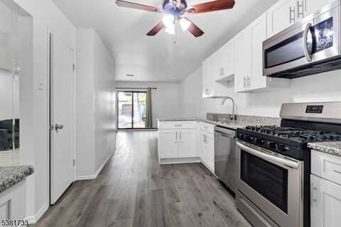 115 Aspen Dr, North Brunswick, NJ 08902