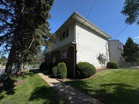 51 Pasadena Pl, Hawthorne, NJ 07506