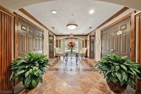 252 VICTORIA DRIVE, Bridgewater, NJ 08807
