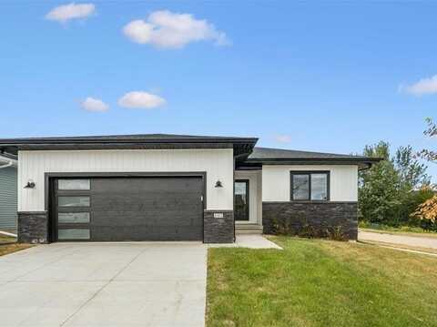 107 Huntington, Iowa City, IA 52245