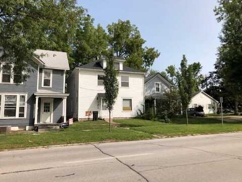 824 Market Street, Iowa City, IA 52240