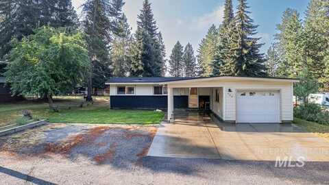 408 Floyde St., McCall, ID 83638
