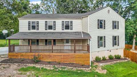 1512 Blackwood Drive, Knoxville, TN 37923