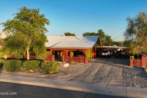 1321 W 8th St, Parker, AZ 85344