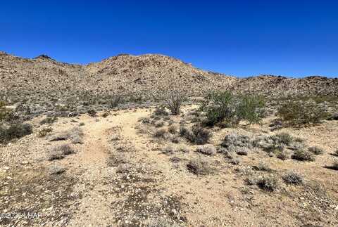 Roy Rogers Rd, Yucca, AZ 86438