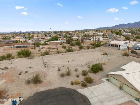 2717 Bluewater Ln, Lake Havasu City, AZ 86403