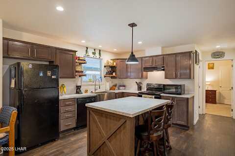 3043 William Dr, Lake Havasu City, AZ 86404