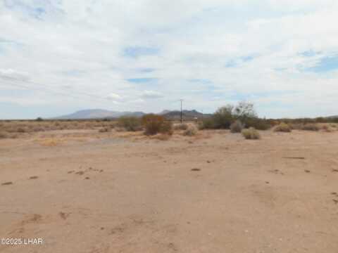 30488005c Salome Rd, Salome, AZ 85348