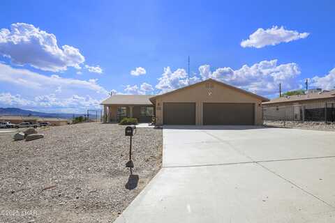 131 Opossum Dr, Lake Havasu City, AZ 86404