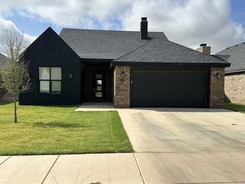 831 N 6th Circle, Wolfforth, TX 79382