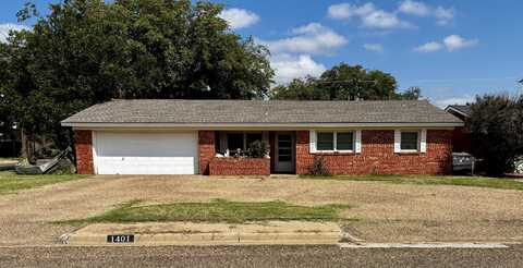 1401 E Tate Street, Brownfield, TX 79316