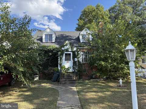 5007 53RD PL, HYATTSVILLE, MD 20781