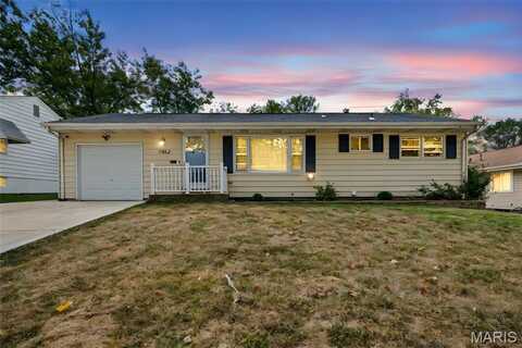 7452 Rockwood Drive, Saint Louis, MO 63123
