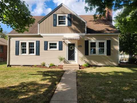307 E Fayette Street, Bunker Hill, IL 62014