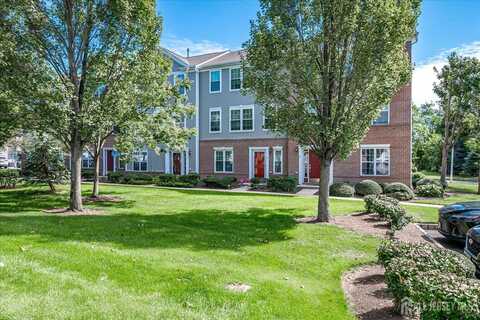 39 Rojewski Way, Sayreville, NJ 08859