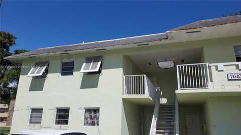 7610 SW 82nd St, Miami, FL 33143