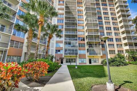 10777 W Sample Rd, Coral Springs, FL 33065