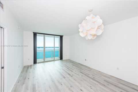951 Brickell Ave, Miami, FL 33131