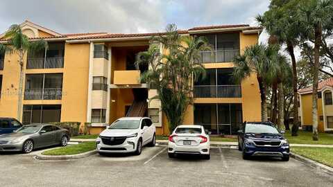 3860 Coral Tree Cir, Coconut Creek, FL 33073
