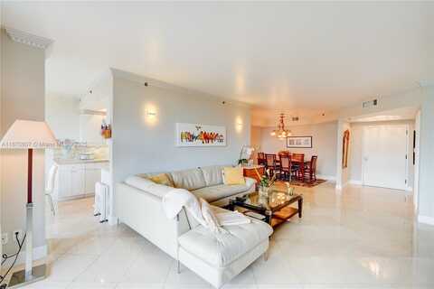 2000 Island Blvd, Aventura, FL 33160