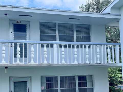 418 Sheffield Q, West Palm Beach, FL 33417